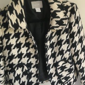 Houndstooth Cropped Jacket with Heart Pockets